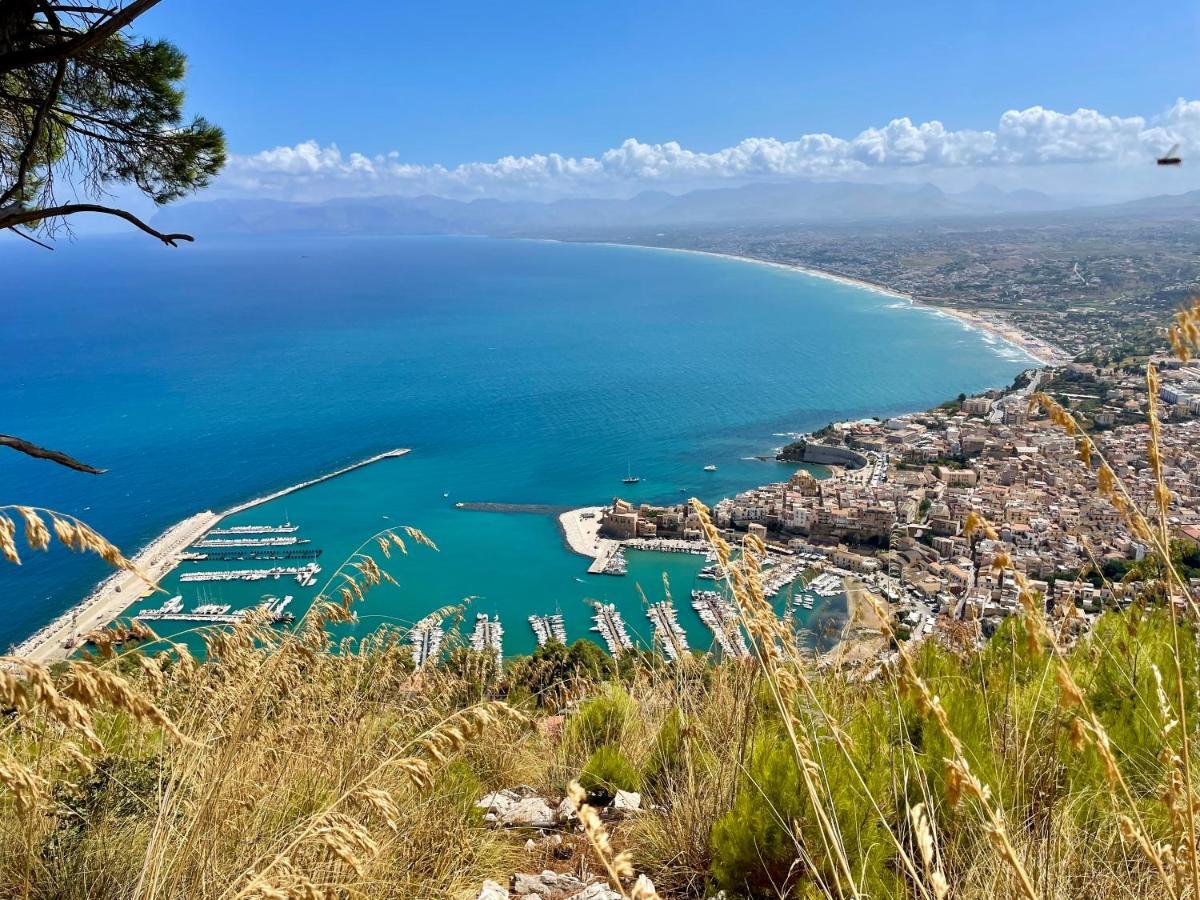شقة Castello A Mare كاستيلاّماري ديل غو المظهر الخارجي الصورة