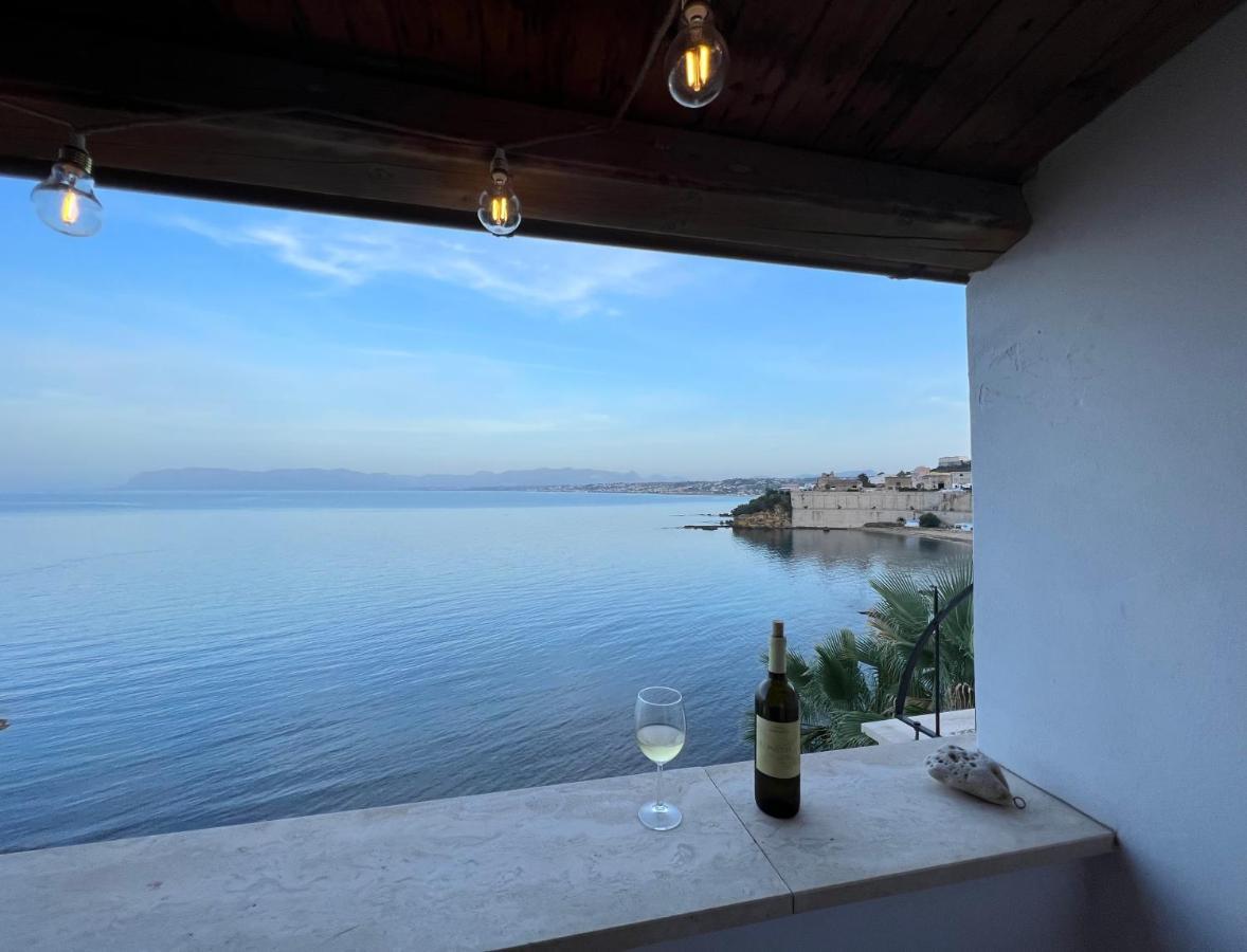 شقة Castello A Mare كاستيلاّماري ديل غو المظهر الخارجي الصورة